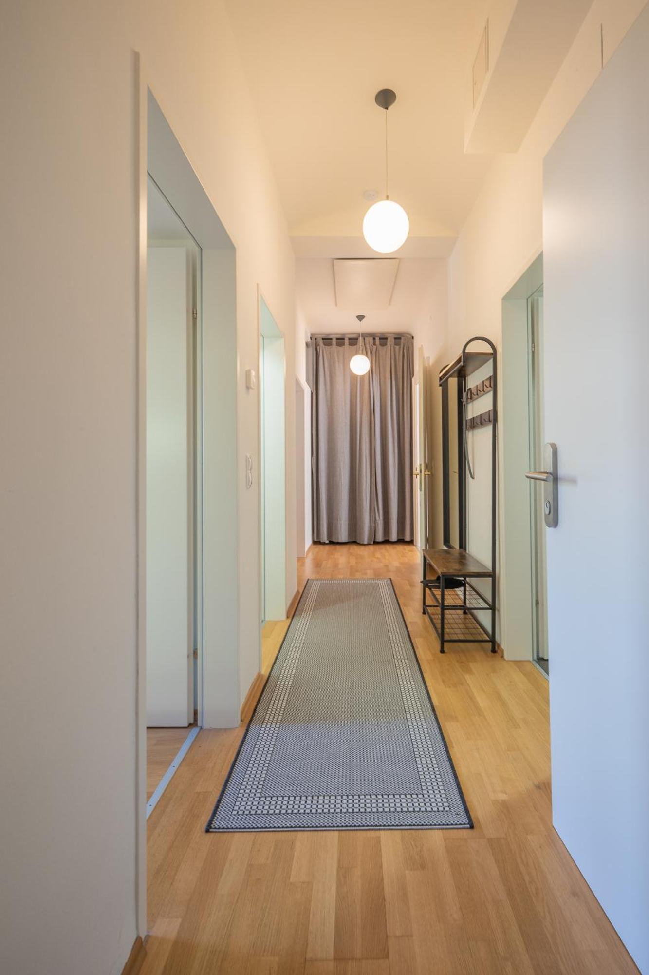 M&O Apartment, Zentral In Innenstadt-& Bahnhofsnaehe - Parkgarage Грац Екстериор снимка
