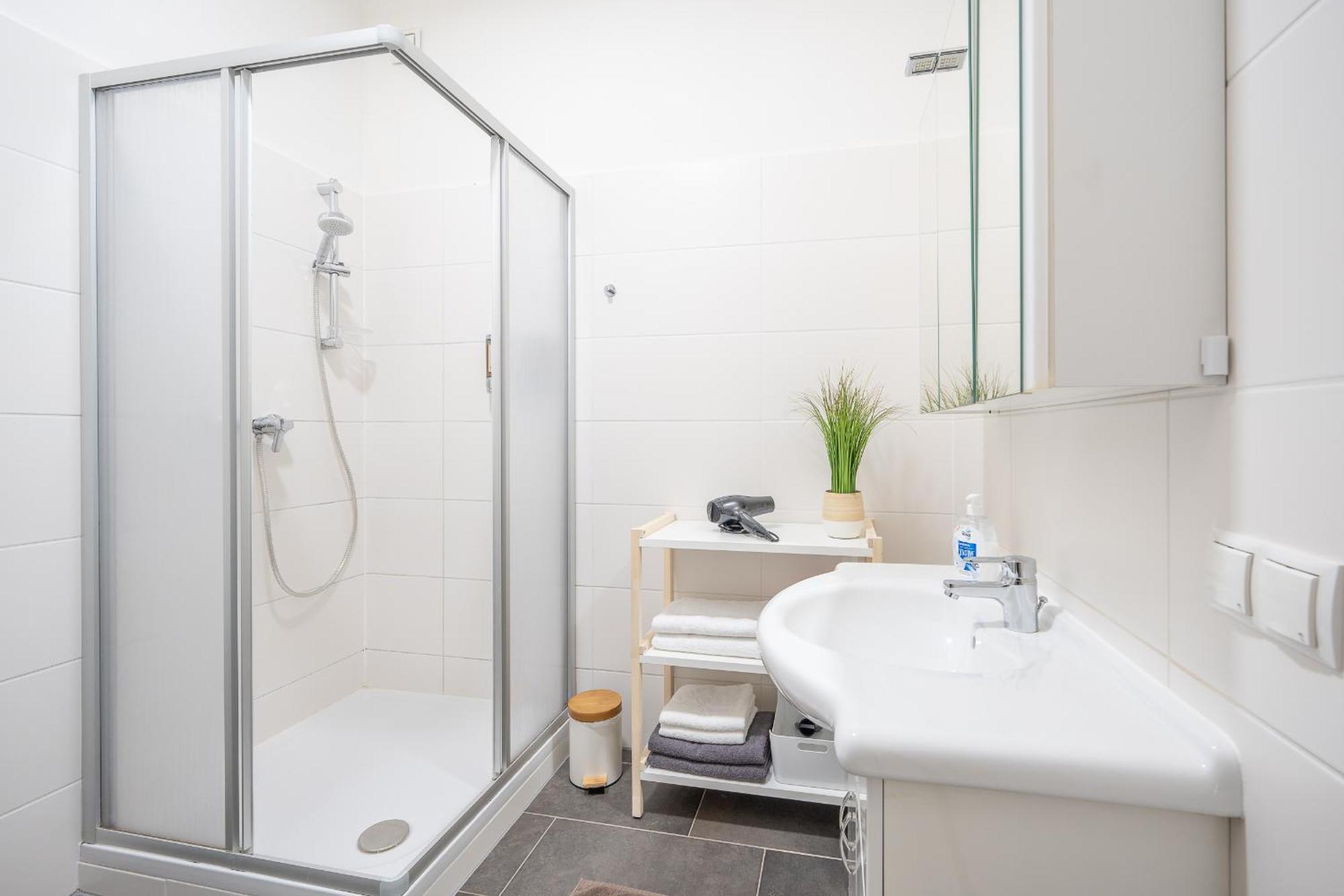 M&O Apartment, Zentral In Innenstadt-& Bahnhofsnaehe - Parkgarage Грац Екстериор снимка